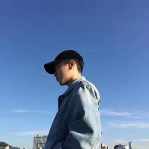 男高潮爽到尿都喷出来了视频
